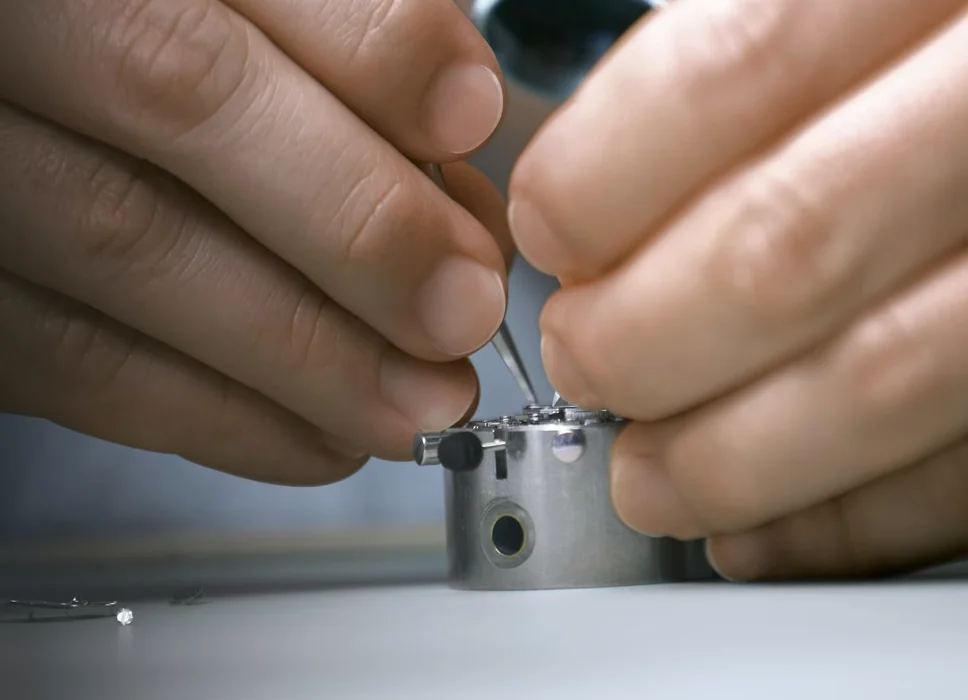 REASSEMBLY OF THE MOVEMENT